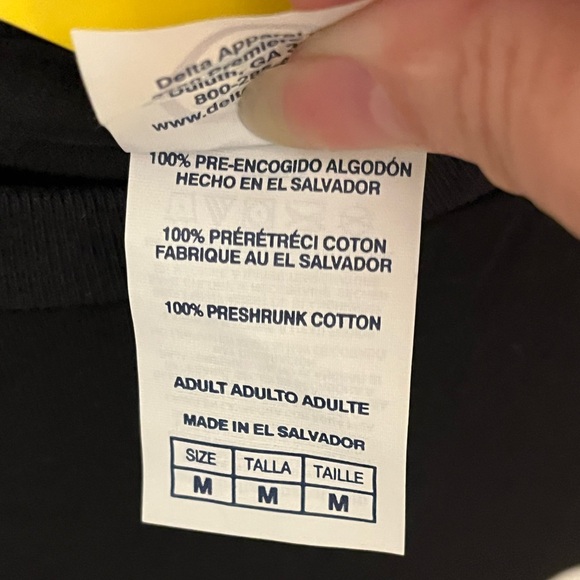 🆕Delta Ring Spun black graphic tee. Size M. NWT. - Picture 7 of 11